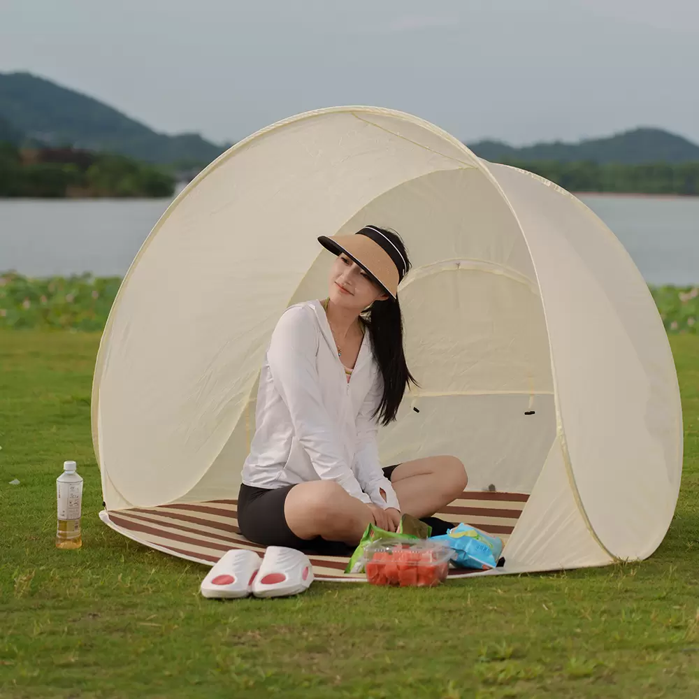 خيمة خارجية قابلة للطي