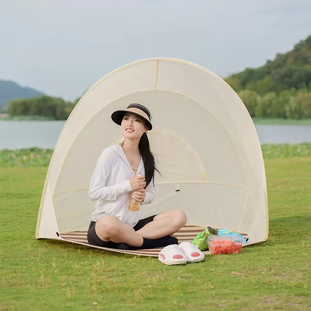 خيمة خارجية قابلة للطي